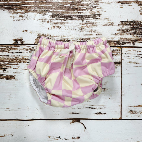 Cloth diapers preloved